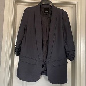 NWOT Simply Vera Wang Charcoal 3/4 Ruched Sleeve Open Front Blazer